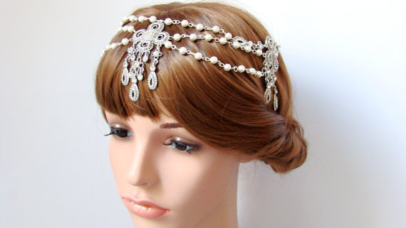 Hochzeit - 1920s Headpiece - Bridal Headpiece Forehead Hair Comb - Wedding Headpiece Bridal Headband Triple Strand Pearl Head Chain Bohemian Headpiece