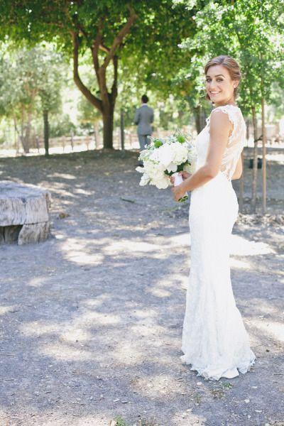 Mariage - Classic Backyard Wedding From Onelove Photography