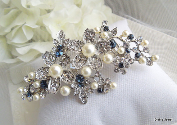 Свадьба - Blue Swarovski Crystal and Pearl Wedding Comb,Wedding Hair Accessories,Vintage Style Flower and Leaf Rhinestone Bridal Hair Comb,RACHEL