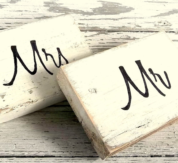 Wedding - Wood Block Wedding Table Signs, Mr and Mrs Seating, Sweetheart Table, Reception Decor, Rustic Chic Wedding, Custom Color, Hand painted Signs