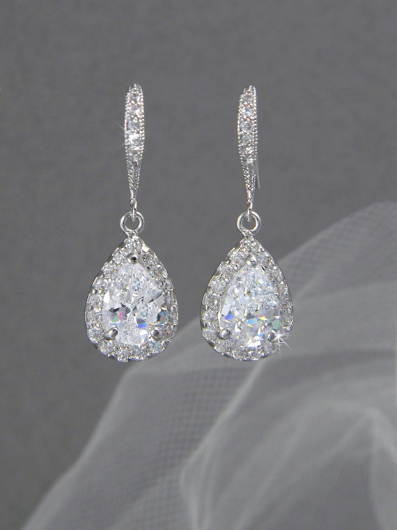 Свадьба - Crystal Bridal earrings  Wedding jewelry Swarovski Crystal Wedding earrings Bridal jewelry, Ariel Drop Earrings