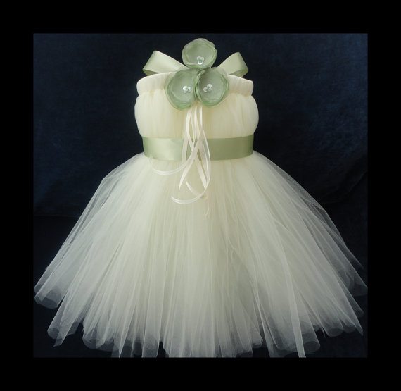Свадьба - Flower Girl Dress, Little Girls Formal Dresses, Sage Ivory Flower Girl Dress