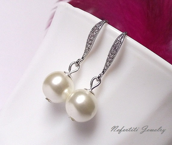 Hochzeit - Pearl wedding earrings, Bridesmaid Earrings, Bridal earings, Bridesmaid Gift earrings, pearl bridal jewelry, Ivory pearl bridal earrings