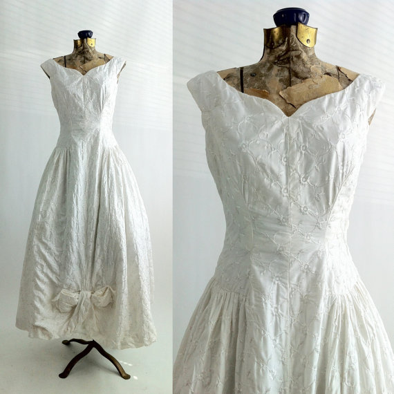 Wedding - Vintage Dress - 1950 - White - Cotton - Gown - Suzy Perette, New York - Formal Dress - Wedding - Bridal - 1950s Retro - Sleeveless - Summer