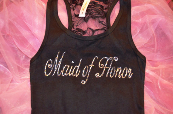 Mariage - Maid of Honor Tank Top. Half Lace Team Bride Tank Top. Bridesmaid Tank Top. Maid of Honor Shirt. Matron of Honor. Wedding Party gifts.