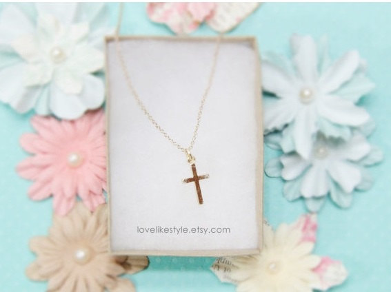 Свадьба - mall Gold Cross Necklace,Gold Cross Necklace, Gift for Best Friends