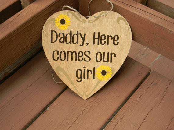Hochzeit - Daddy Here Comes Our Girl