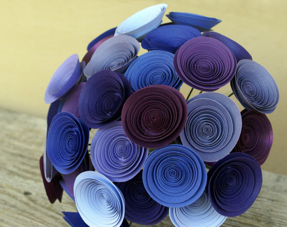 زفاف - Purple Paper Flower Bridal Bouquet, Large Wedding Bouquet in Plum, Violet, Amethyst, Lavender