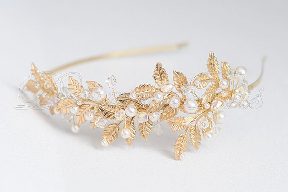 Wedding - Bridal Accessories Wedding Hair Accessories Bridal Gold Headband Bridal Gold Tone Swarovski Clear Crystals and White Pearls Headband