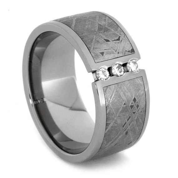 زفاف - Tension Set Meteorite Ring set with 3 Moissanites, Titanium Wedding Band, Meteorite Engagement Ring