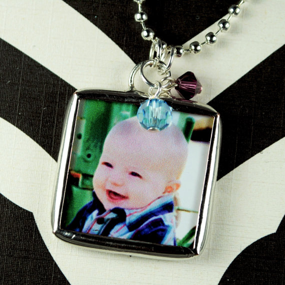 زفاف - Mother's Photo Pendant Personalized Valentines Necklace Child's Photo Charm with Birthstone