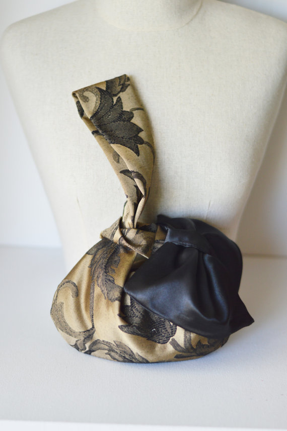 Hochzeit - Gold and black wristlet bag, formal bag, round clutch,small purse,bow clutch,silk clutch,unique purse,weddings,bridesmaid gift,evening bag