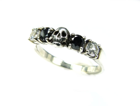 Mariage - Skull Wedding Ring Black Diamond Sterling Engagement Ring Goth Psychobilly Wedding Band Wedding Set Jewel Ring All Sizes