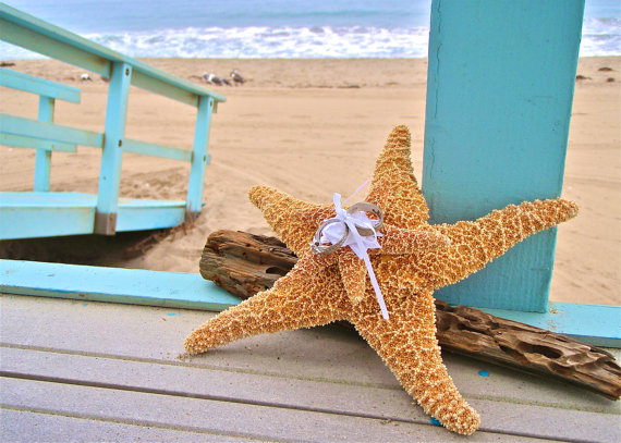 Mariage - Beach Wedding Starfish Ring Bearer Pillow Alternative - Destination Wedding - Pick Your Custom Color(s)