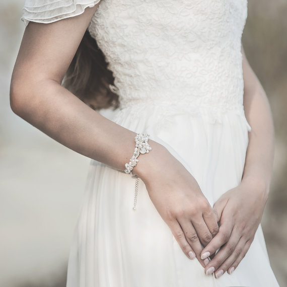 زفاف - Wedding Pearl Bracelet Bridal Jewelry Freshwater Pearl Vine Bracelet Wedding Jewelry Opal Swarovski Crystal Bracelet Elegant Accessories