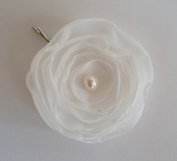 Mariage - Ice White handmade flower Bridal hair accessory Hair bobby pin Shoes clip Brooch Fresh water pearls Weddings Flower girls Gift Confirmation