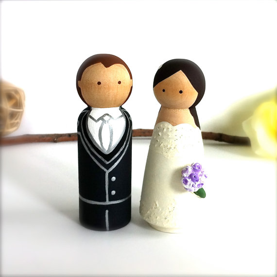 Hochzeit - CAKE TOPPERS Custom Wedding Cake Topper Peg Doll Cake Topper Wedding Couple Bride and Groom Wedding Cake Toppers Wooden Wedding Cake Topper