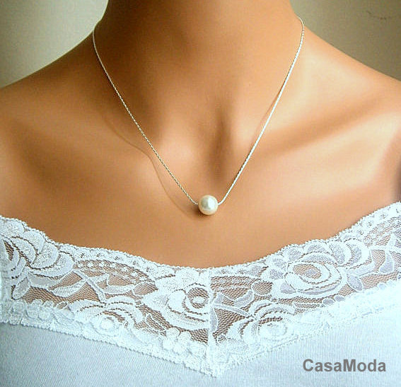 Wedding - Pearl necklace, bridal pearl necklace, wite pearl necklace, bridesmaids jewelry, gifts for mom, best friends, solitair necklace