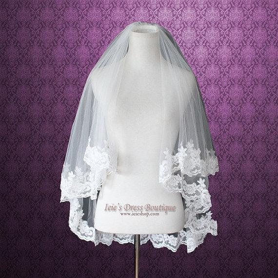 زفاف - Two Tier Elbow Length Ivory Lace Edge Wedding Bridal Veil with Comb 