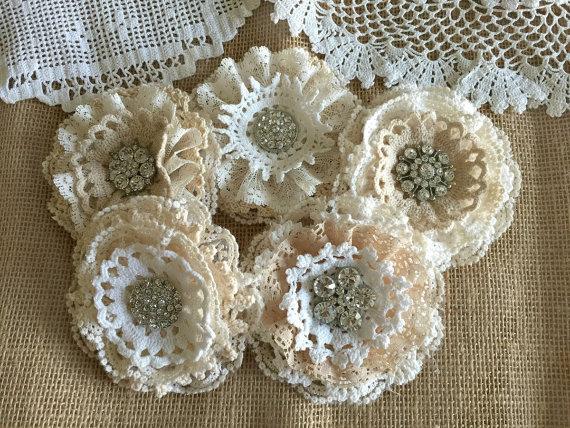 Mariage - shabby chic lace handmade flowers