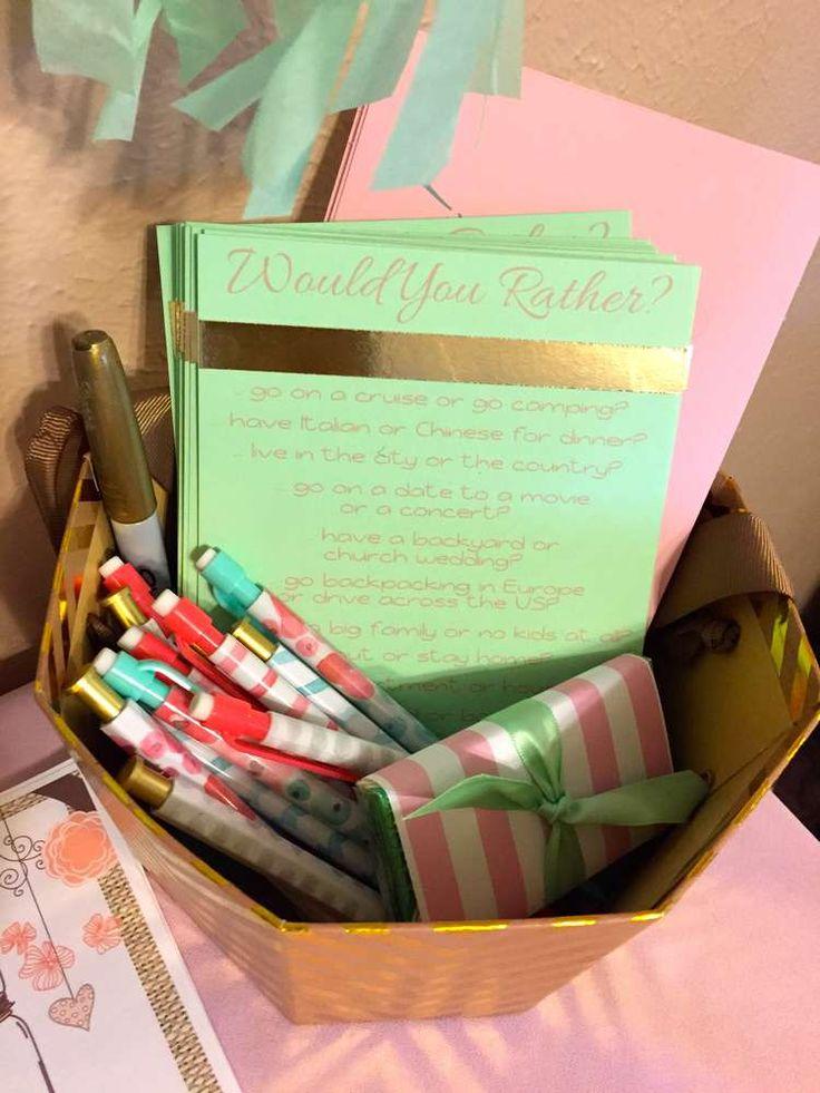 Mariage - Pink, Mint And Gold Bridal/Wedding Shower Party Ideas