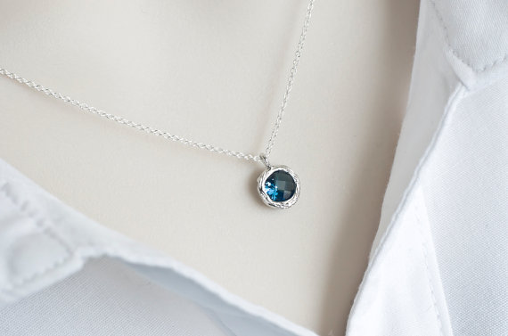 زفاف - Blue Sapphire Necklace, Blue Sapphire Round Drop Glass, Bridesmaids Gift, Dainty Everyday Necklace