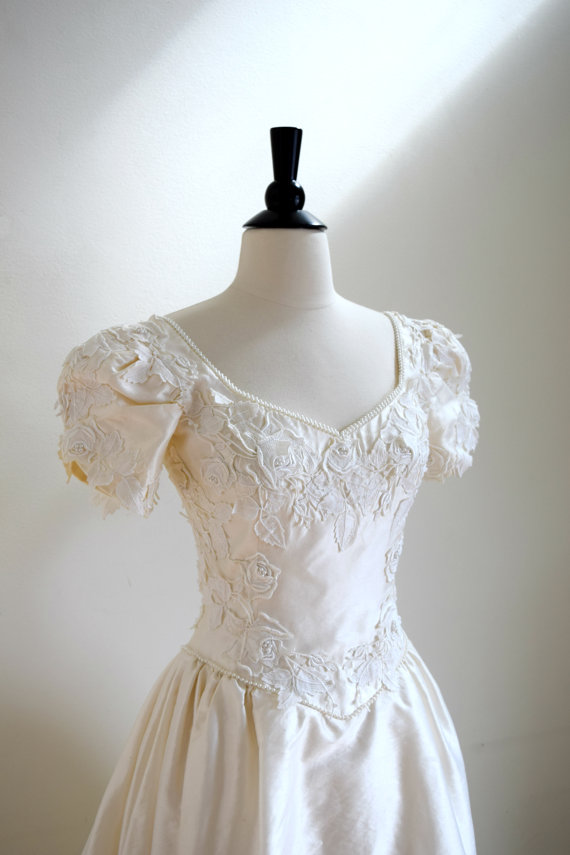 Wedding - Vintage beaded ivory taffeta lace wedding gown / short sleeved modest wedding dress with pearl bead detailing / sweetheart neckline / size 6