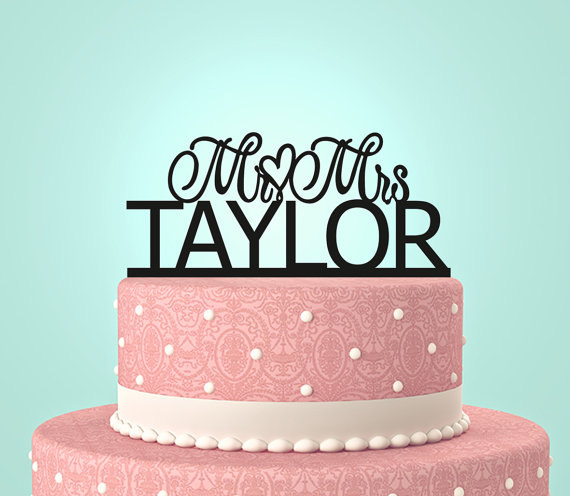 زفاف - Personalized Custom Mr & Mrs Wedding Cake Topper with YOUR Last Name.