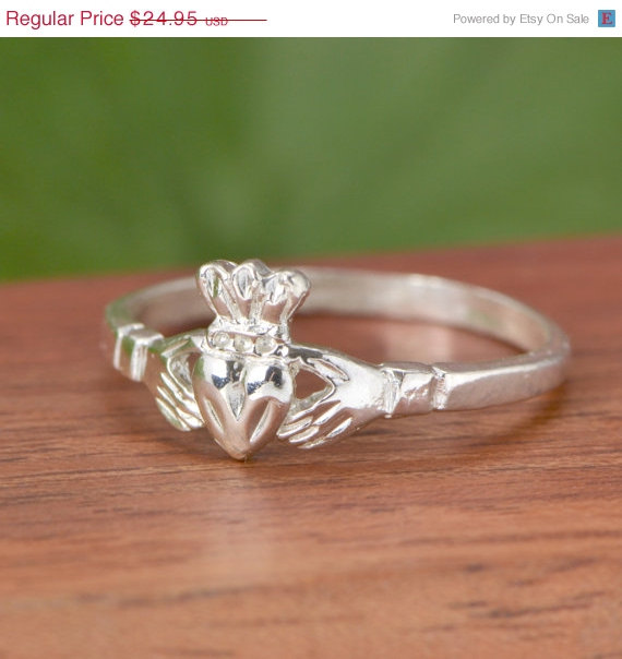 زفاف - Wedding Sale Sterling Silver Claddagh Ring - Claddagh Jewelry - Sterling Claddagh - Promise Ring - Wedding Ring - St Patricks Day