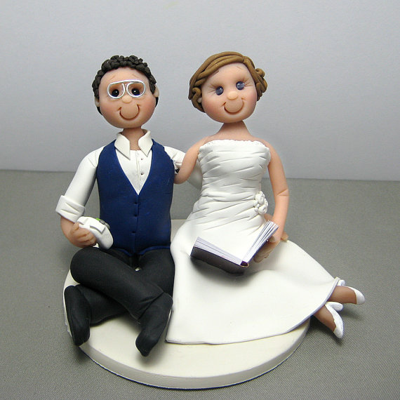 Hochzeit - DEPOSIT for a Custom Video Gamer Gaming Reader Reading Wedding Cake Topper