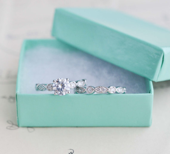 زفاف - Art Deco Engagement Ring - Vintage Inspired Ring - Promise Ring -  Antique Style - Round Cut Ring - Solitaire - Milgrain - Sterling Silver