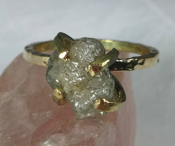 زفاف - 5 carat  Rough Diamond and Yellow Gold engagement ring,  Champagne raw diamond gemstone  ring,  solid gold wedding ring