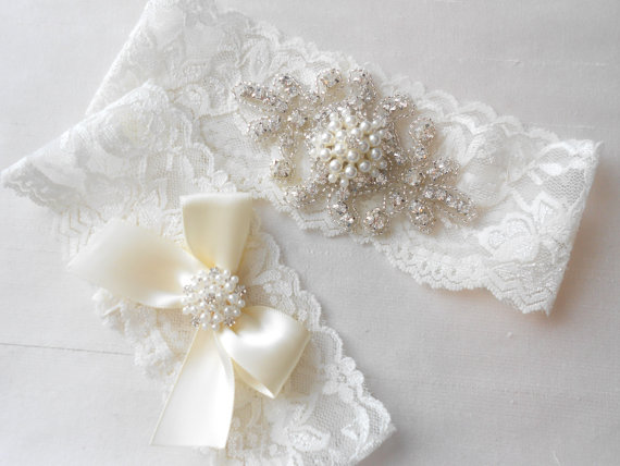Mariage - Wedding Garter Beautiful Soft Ivory Stretch Lace Bridal Garter Set Gorgeous Pearl and Crystal Cluster on Floral Lingerie Lace