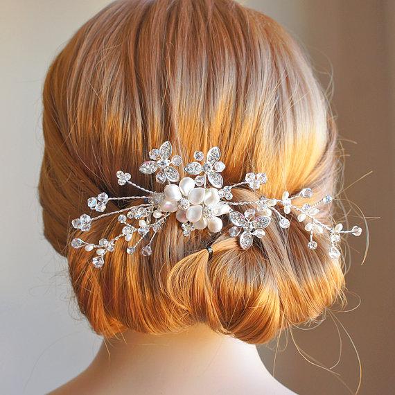 Свадьба - Wedding Hair Accessories, Bridal Hair Accessory, Freshwater and Swarovski Pearl Hair Comb, Crystal Rhinestone Flower Hair Jewelry, LACIE