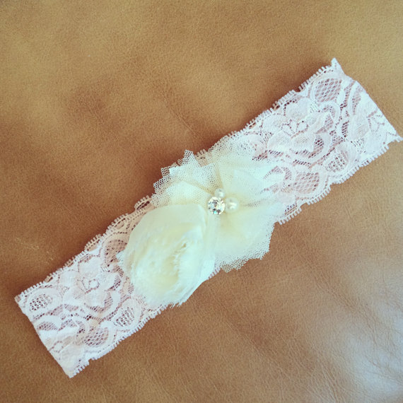 Mariage - Blush Lace Garter with ivory flowers - Wedding Garter - Prom Garter - Lingerie Shower - Bridal Shower - GIFT -BEST SELLER
