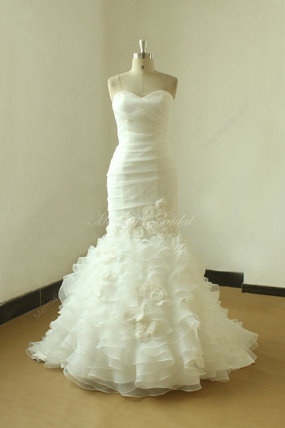 Hochzeit - Ivory fit and flare organza wedding dress with sweetheart neckline and handmade flowers