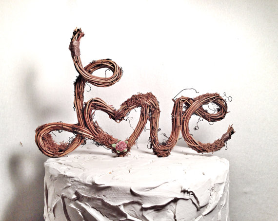 Свадьба - Rustic Twig Grapevine Wedding Cake Topper:  LOVE