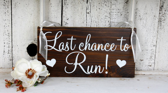 Свадьба - LAST CHANCE to RUN 5 1/2 x 11 Rustic Wedding Signs