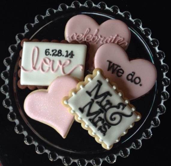 Свадьба - Customizable I Do Sugar Cookie Wedding Collection