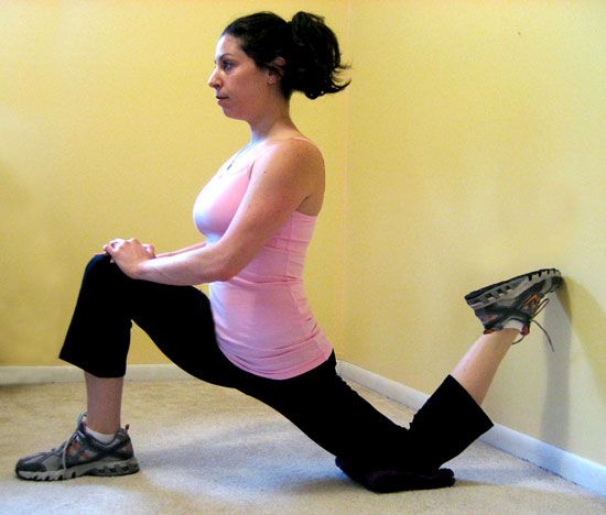 Hochzeit - Instantly Open Tight Hips With These 8 Stretches