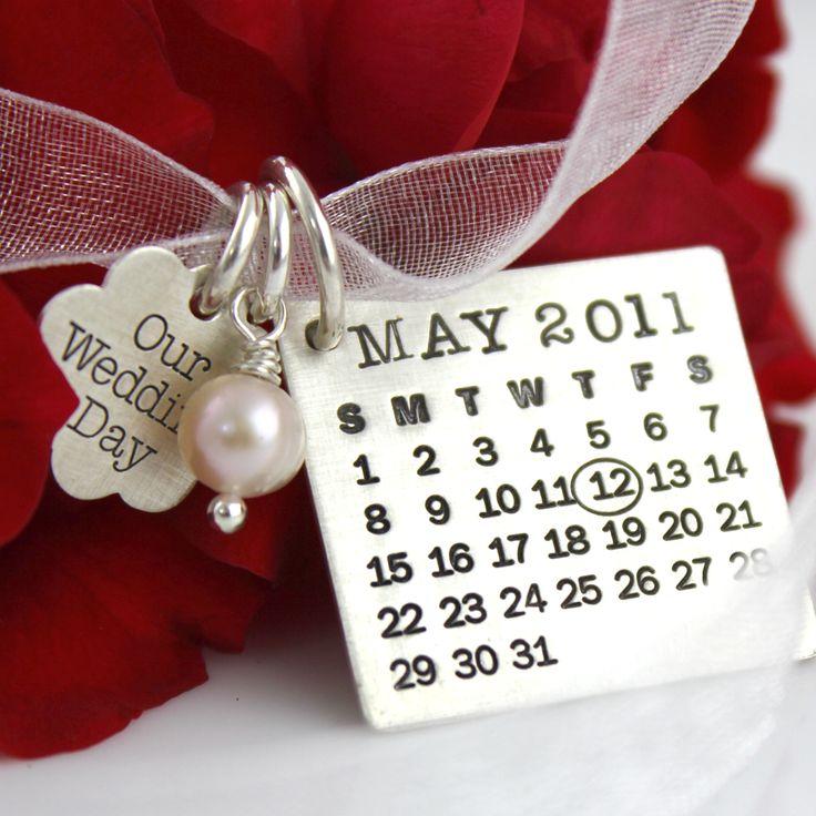 Hochzeit - Mark Your Calendar Bouquet Charm And Necklace Made On Hatch.co By Punky Jane