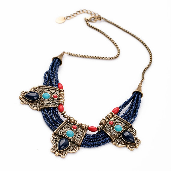Свадьба - Blue and red bib statement necklace, bib necklace, party necklace, wedding necklace, bridesmaid necklace, stone mixed necklace