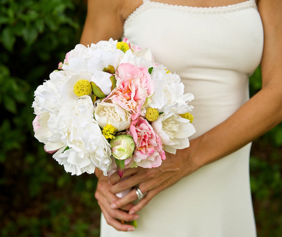 زفاف - Off White and Pink Flower Bride Bouquet