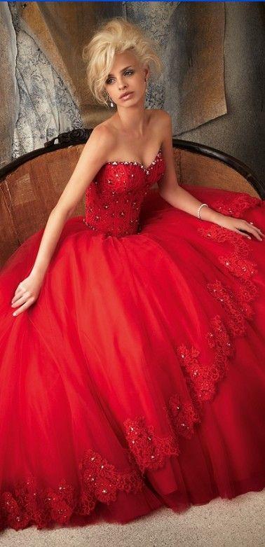 Mariage - 10 Colourful Wedding Gowns