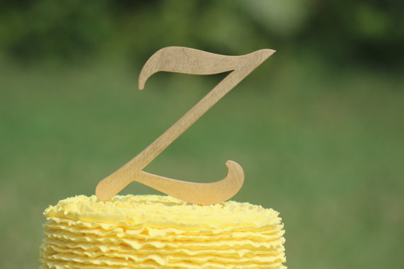 Hochzeit - Gold Monogram Wedding Cake topper - Wooden cake topper - Personalized Cake topper