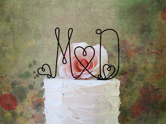 Wedding - Personalized Cake Topper with YOUR INITIALS, Rustic Wedding Monogram Cake Topper, Shabby Chic Wedding, Wedding Cake Topper