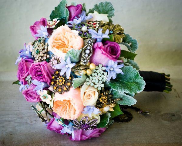Свадьба - DIY: Brooch Bouquet Tutorial
