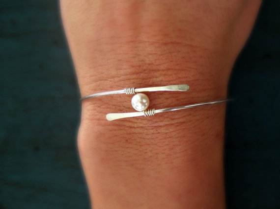 Wedding - Sterling Silver Pearl Bangle Bracelet Mothers Gift Mother of the Bride Gift Bridesmaid jewelry Bridal Jewelry Floating Pearl