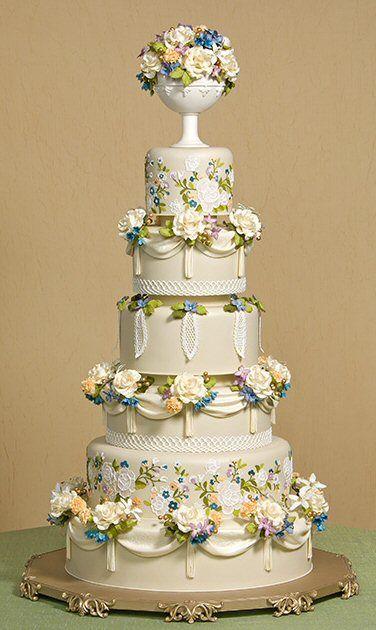 Wedding - Takes The Cake