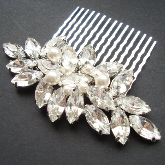 Mariage - Wedding Hair Comb, Rhinestone and Pearl Bridal Hair Comb, White Ivory Pearl Bridal Wedding Hair Accessory, Vintage Glamour, CLAUDIA